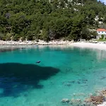 Secluded Fisherman's Cove Skozanje, Hvar - 18887 Gdinj